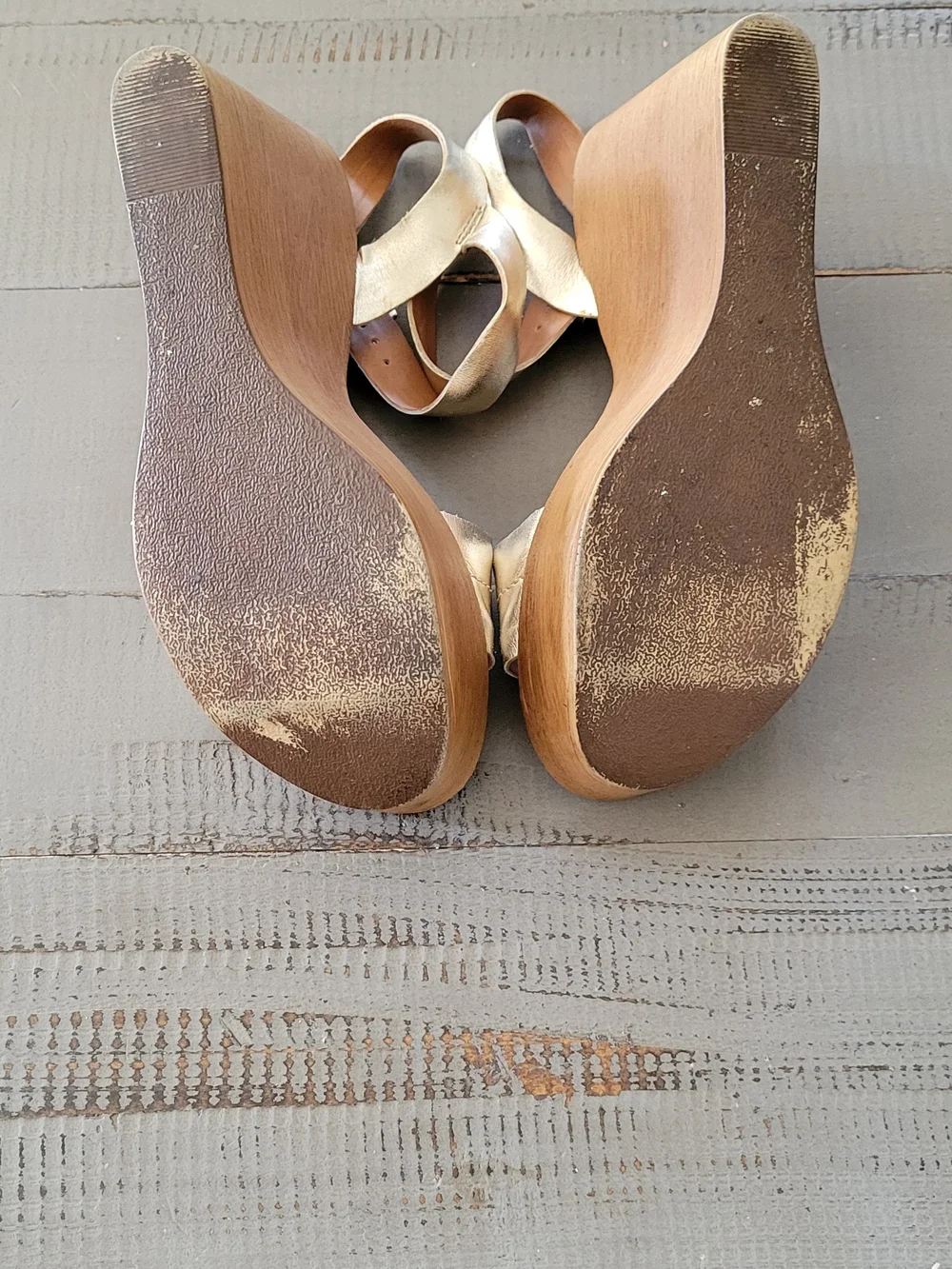 Steve Madden Metallic Gold Platform Wedge Sandals Size 8